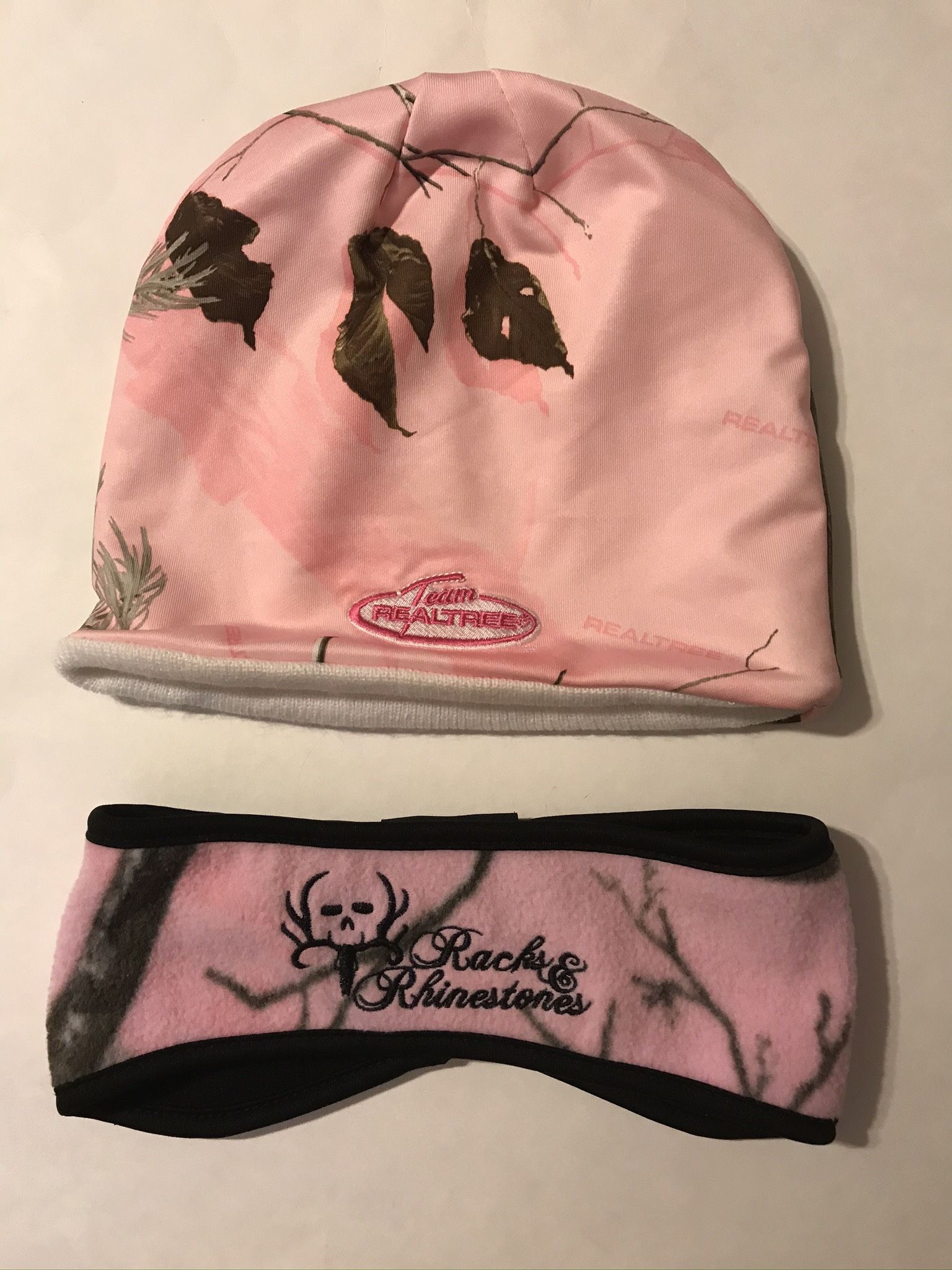 Women’s pink Camo Hat And Ear Cover