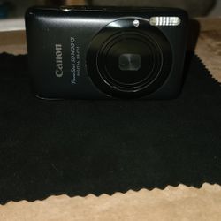 Canon PowerShot Digital ELPH SD1400 IS 14.1MP Digital Camera