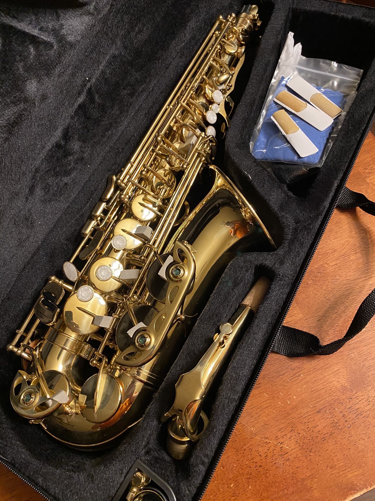 Alto Saxophone with New Set of Reeds Excellent Condition $350 Firm