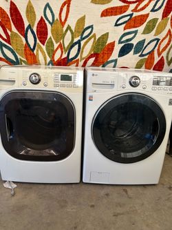 LG washer. And dryer laundry