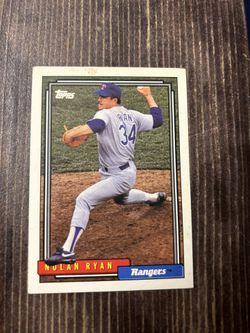 Topps Trading Card - Nolan Ryan - Rangers 1992