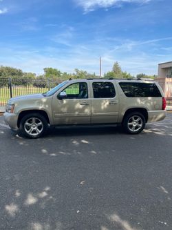 2014 Chevrolet Suburban