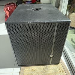 Amplifier/ Amplificador