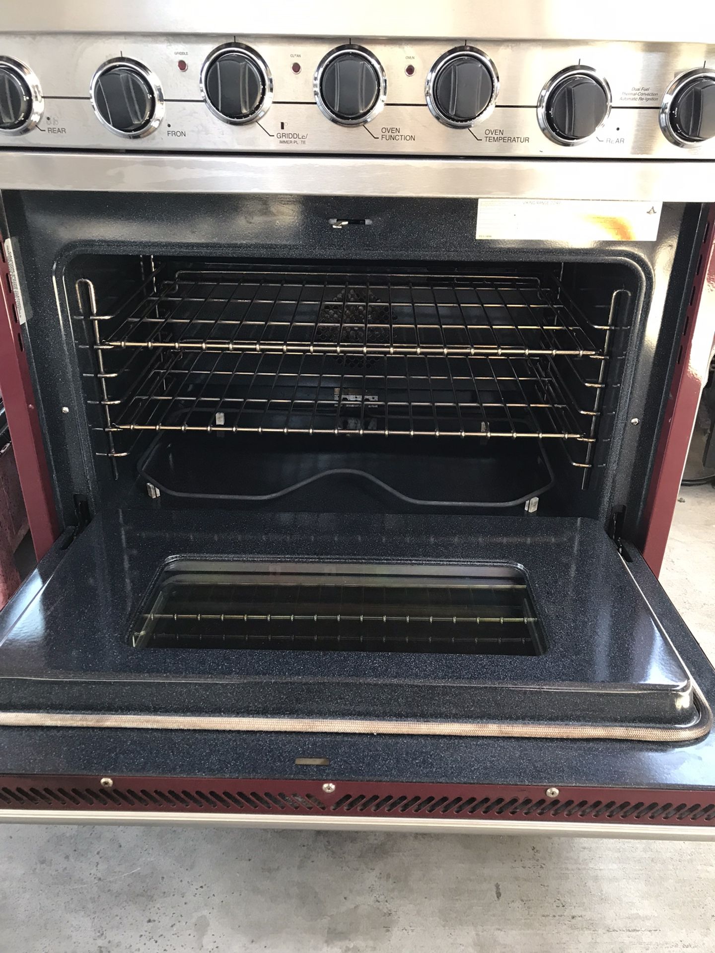 VIKING STOVE PROFESSIONAL 36 GAS PROPANE for Sale in Hayward, CA - OfferUp