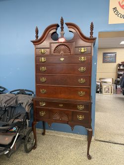 Queen Anne Chest 