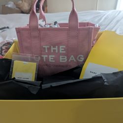 Auth New Marc Jacobs Tote