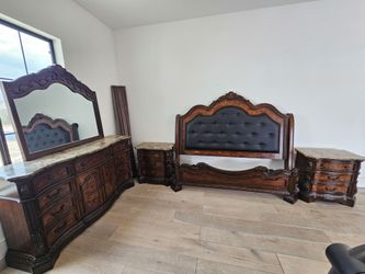 Bedroom set,  king size