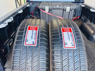 Two 2️⃣ Used Tires semi New 225/65R17 “ Hankook ☄️☄️☄️