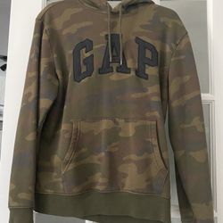 Small Camo Gap Hoodie