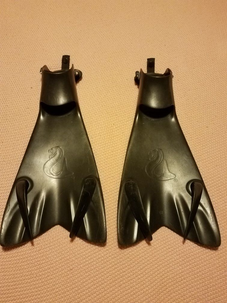 Force Fins Extra Force w/ whiskers