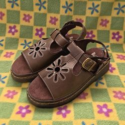 Size 7 US Womens Flower Sandal Shoes