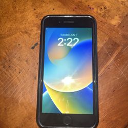 iPhone 8 Plus With Case 