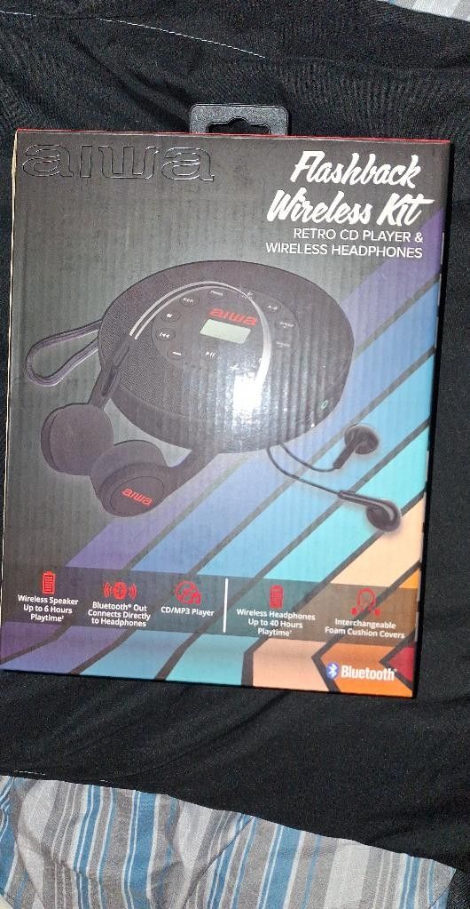Aiwa Mp3/CD Player With Bluetooth