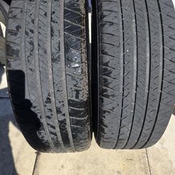 2 used tires 235/65R17