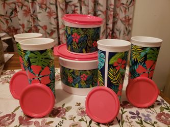 TUPPERWARE