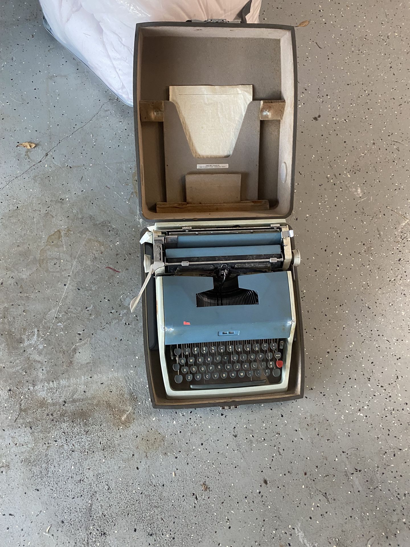 Brand New Type Writer (1960s)