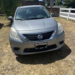2012 Nissan Versa