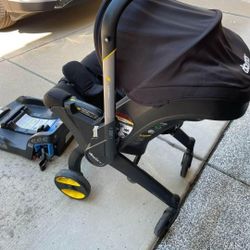 Doona Infant Carseat/ Stroller 