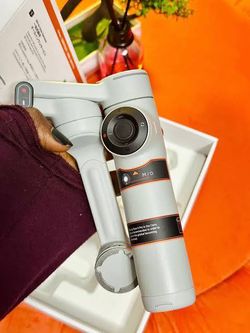 Insta360 Flow Pro 2