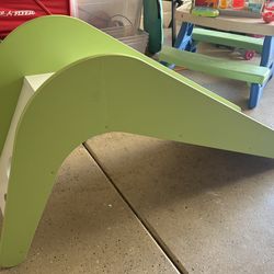 Good condition - Slide (we used it indoors)