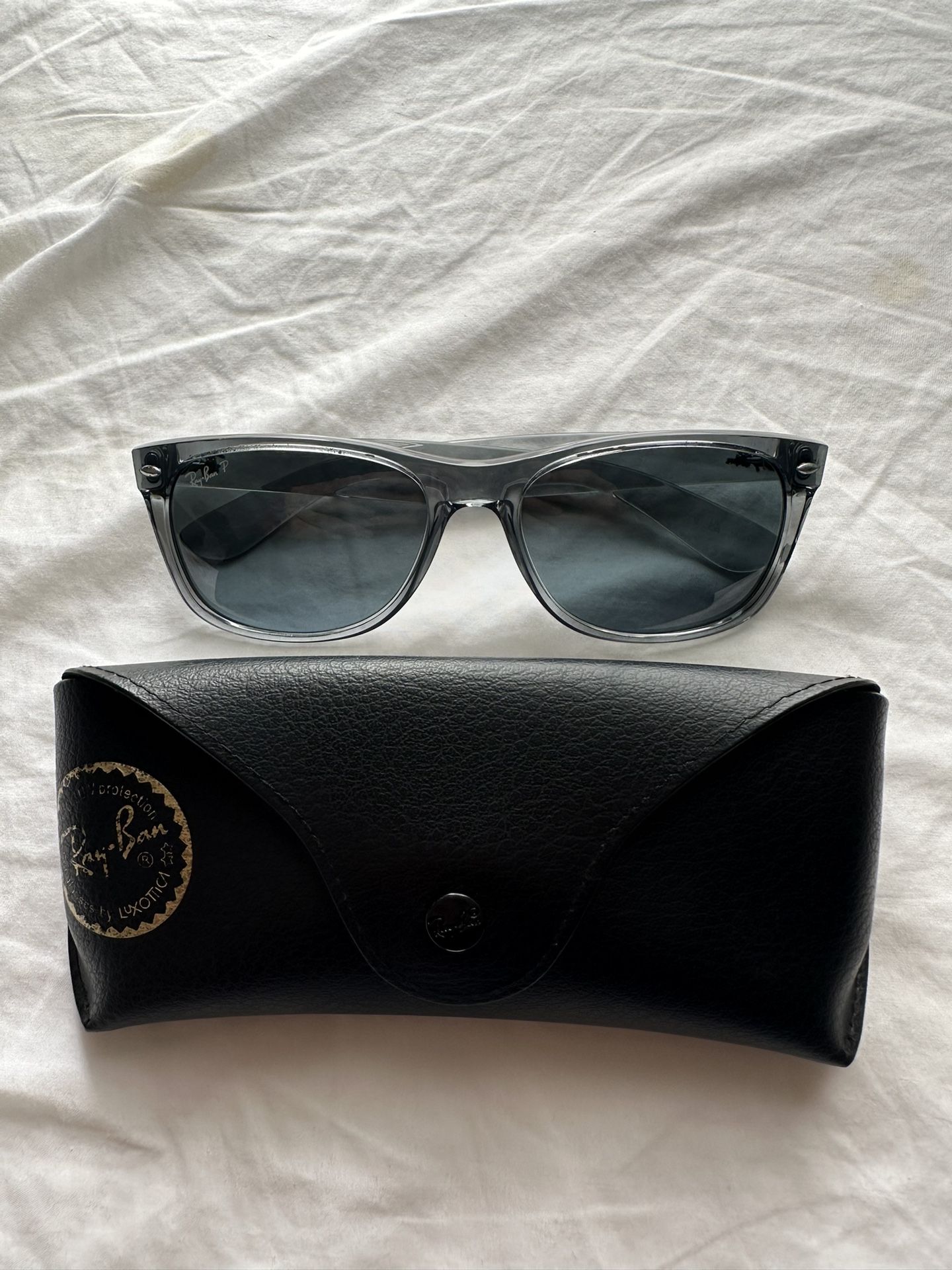 Ray-Ban New Wayfarer RB 2132