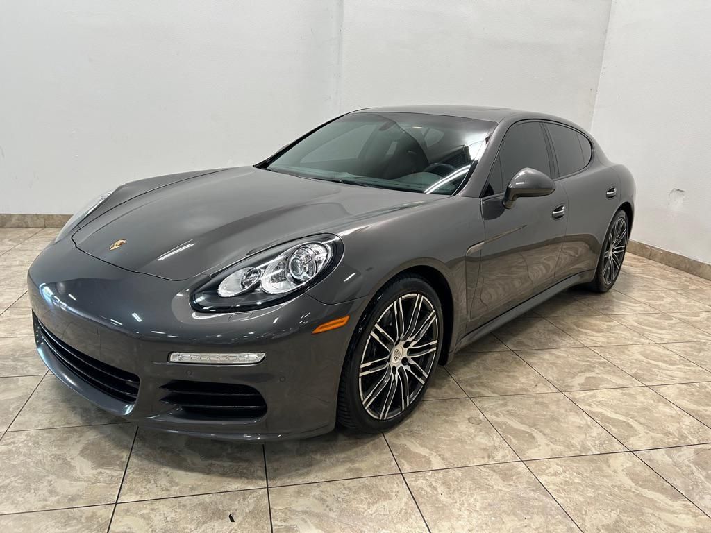 2015 Porsche Panamera