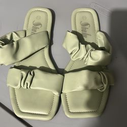 Light grern womens  sandals 7.5