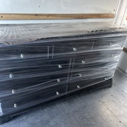 Dresser And 2 Night Stands