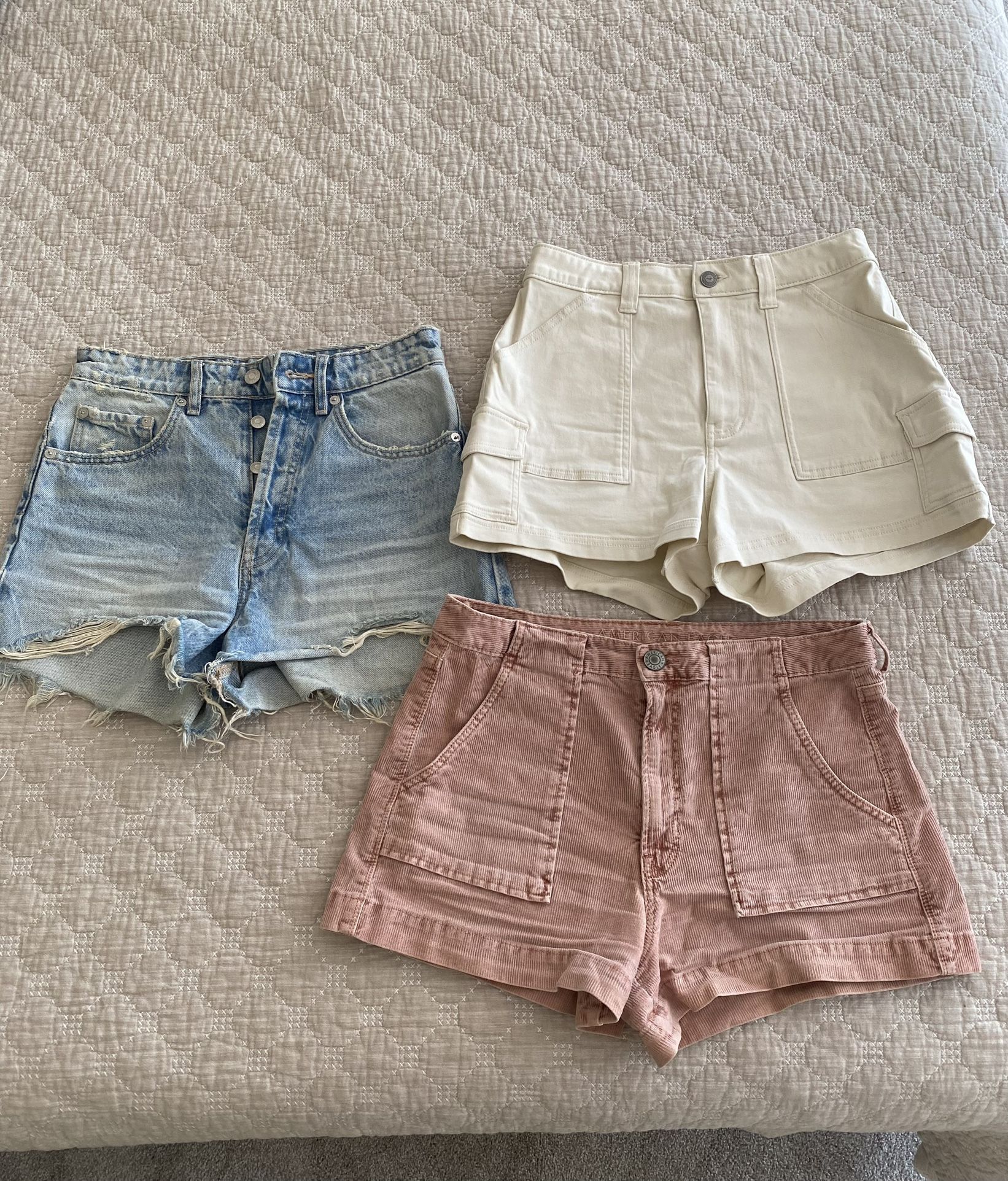 Women’s Zara, American Eagle, And Hollister Shorts