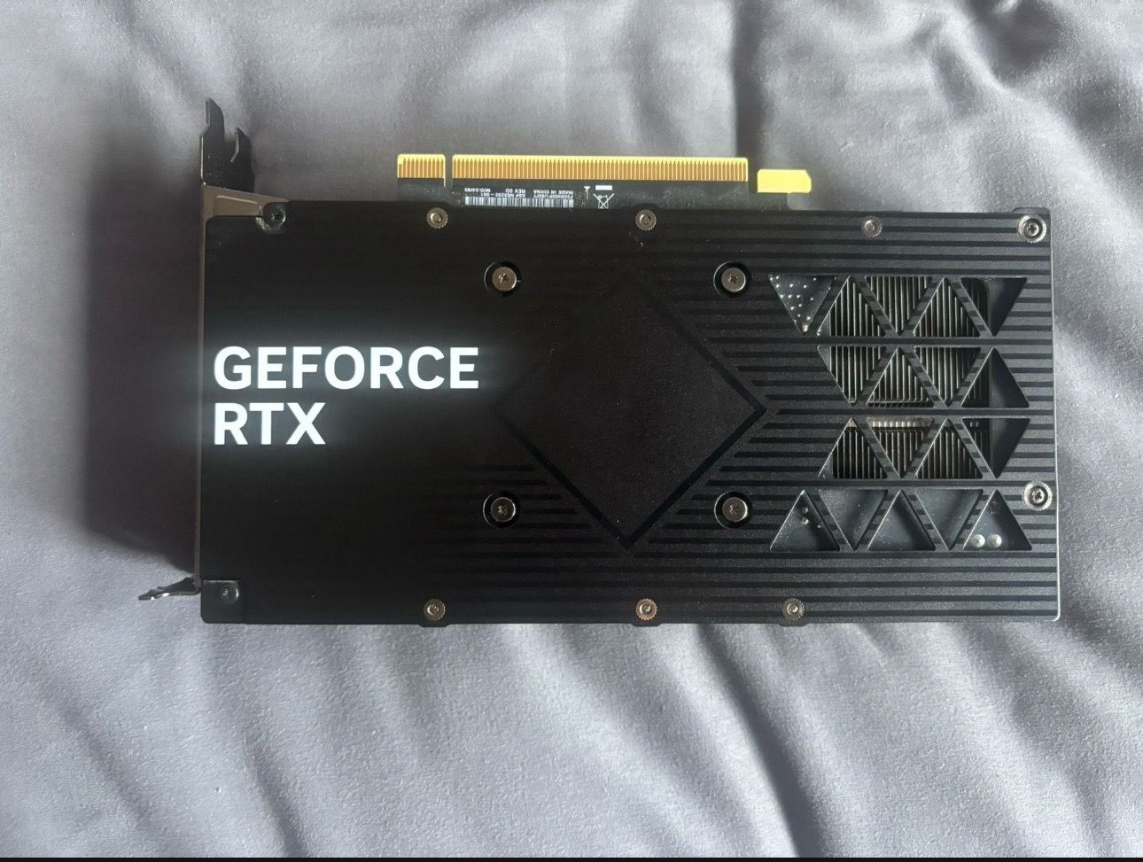 GeForce RTX 4060 TI 8gb