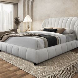 King Size Bed Frame  / Mattress Included.  Upholstered Bed Frame  Brand New.     Cama Tapizada Med8da King Size / Colchon Incluido 