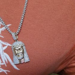 gold jesus pendant ! natural diamonds on it ! 