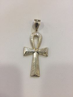 10 K Gold Cross
