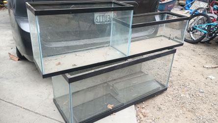3 used fish tank