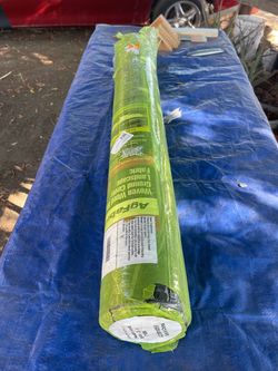 Weed block ground cover landscape fabric 4’x100’