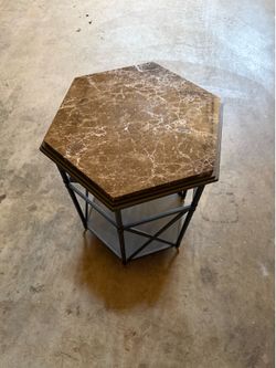 Octagon marble table
