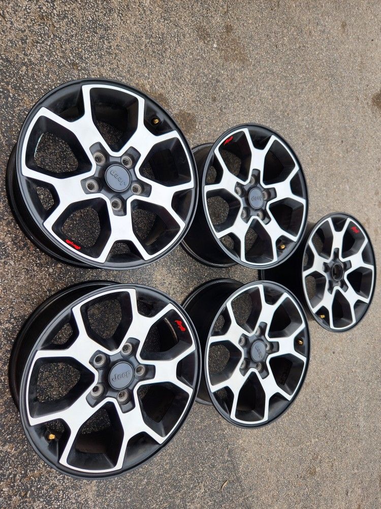 17" Jeep Wrangler Oem Wheels 