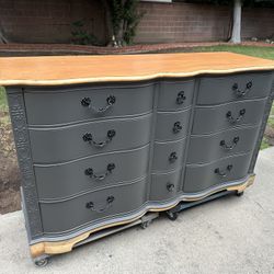 DREXEL DRESSER 