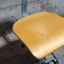Swivel Office Chairs 