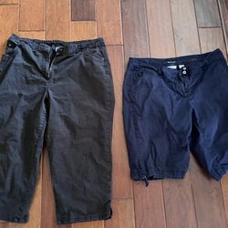 Ladies Size 16 Liz Clairborne Blue Shorts & Black Capri Pants 