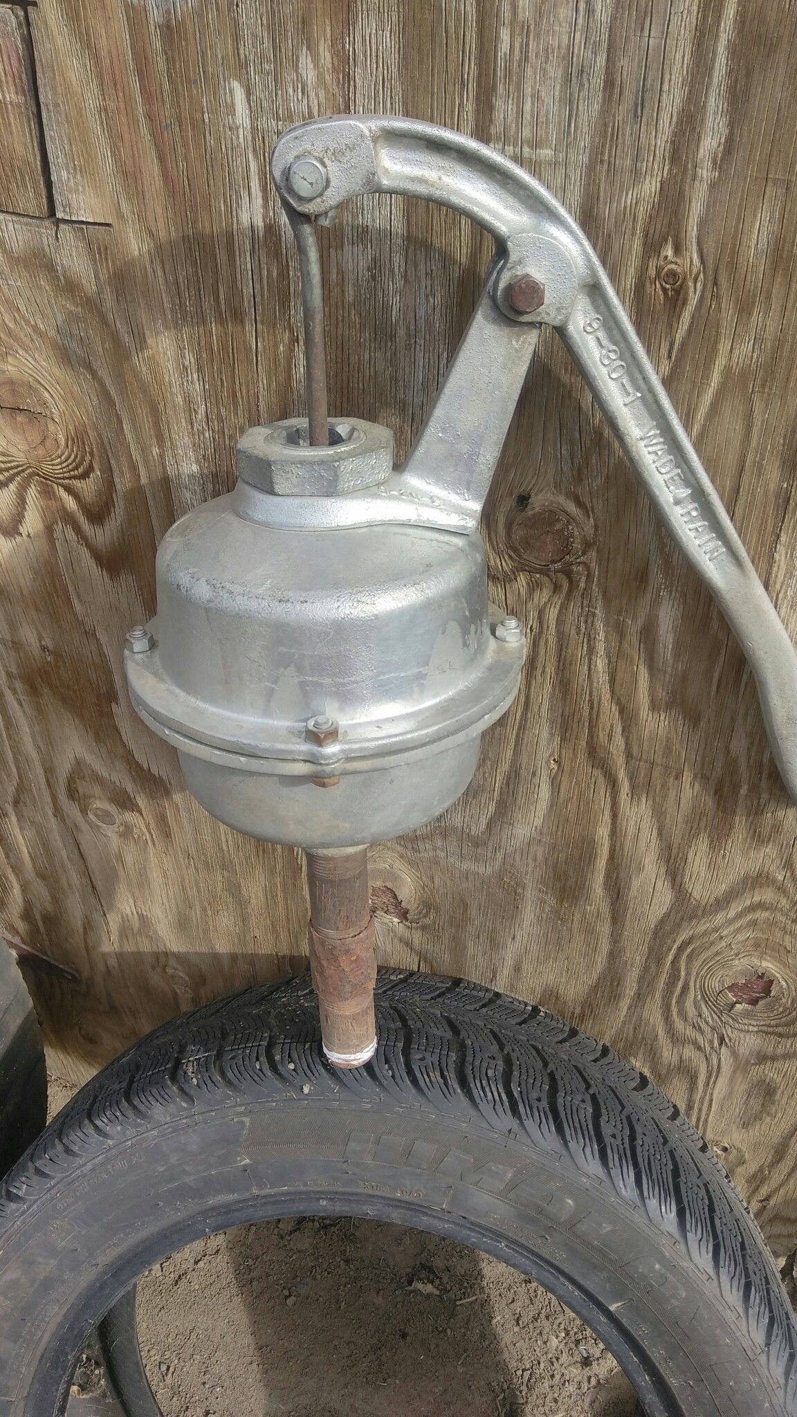 Wade hand prime pump