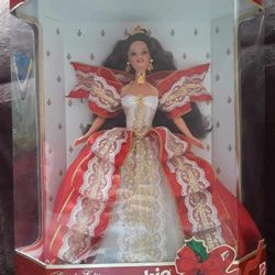 VINTAGE 1997 NIB special edition Barbie Christmas Happy Holidays doll PRICE IS FIRM
