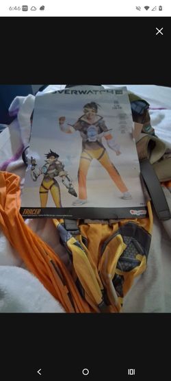 Overwatch costume size 10/12