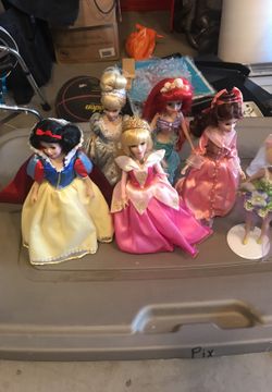 Disney princess porcelain dolls