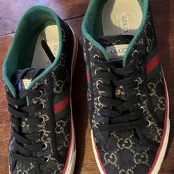 Gucci Shoes 