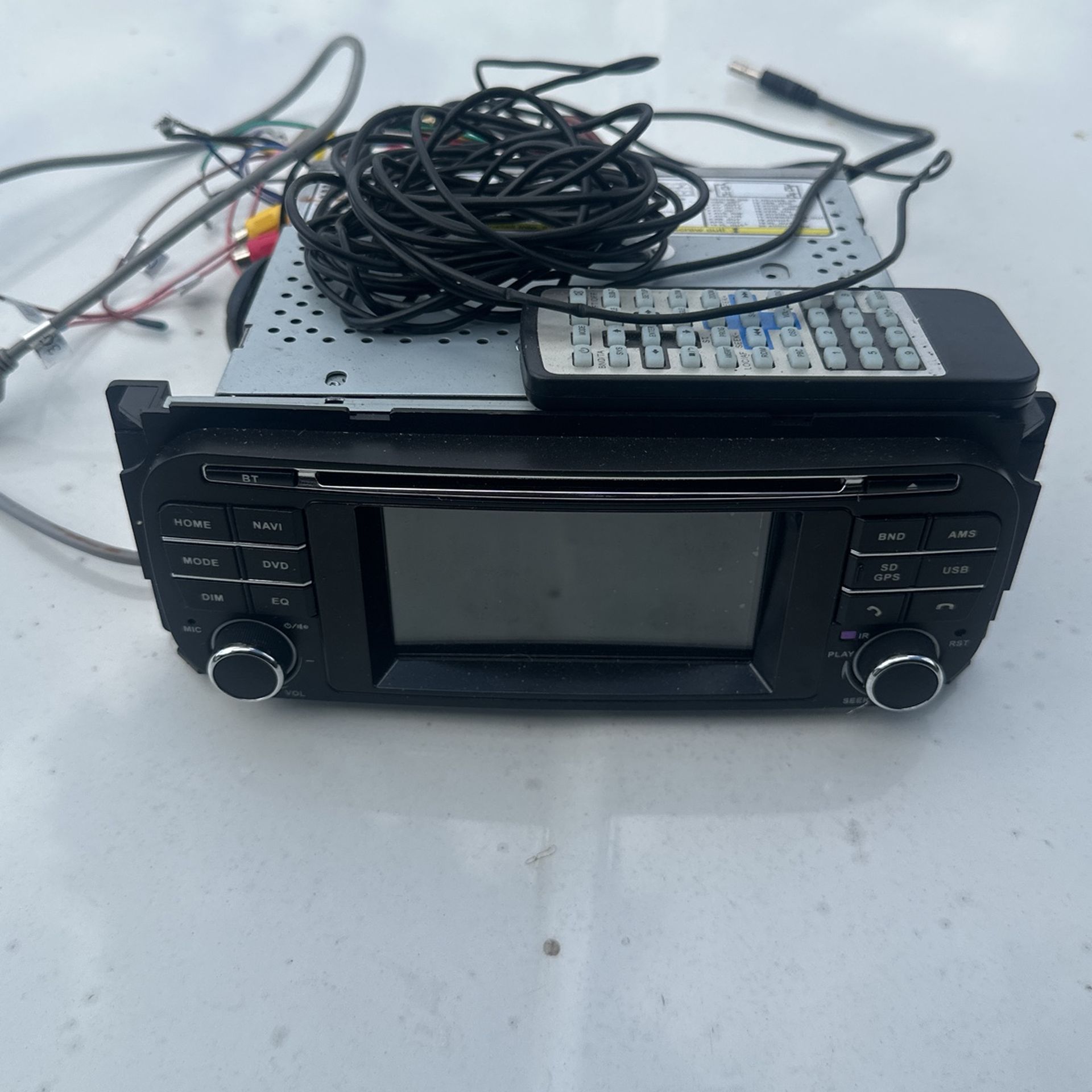 Radio For 00 - 04 Dodge Dakota
