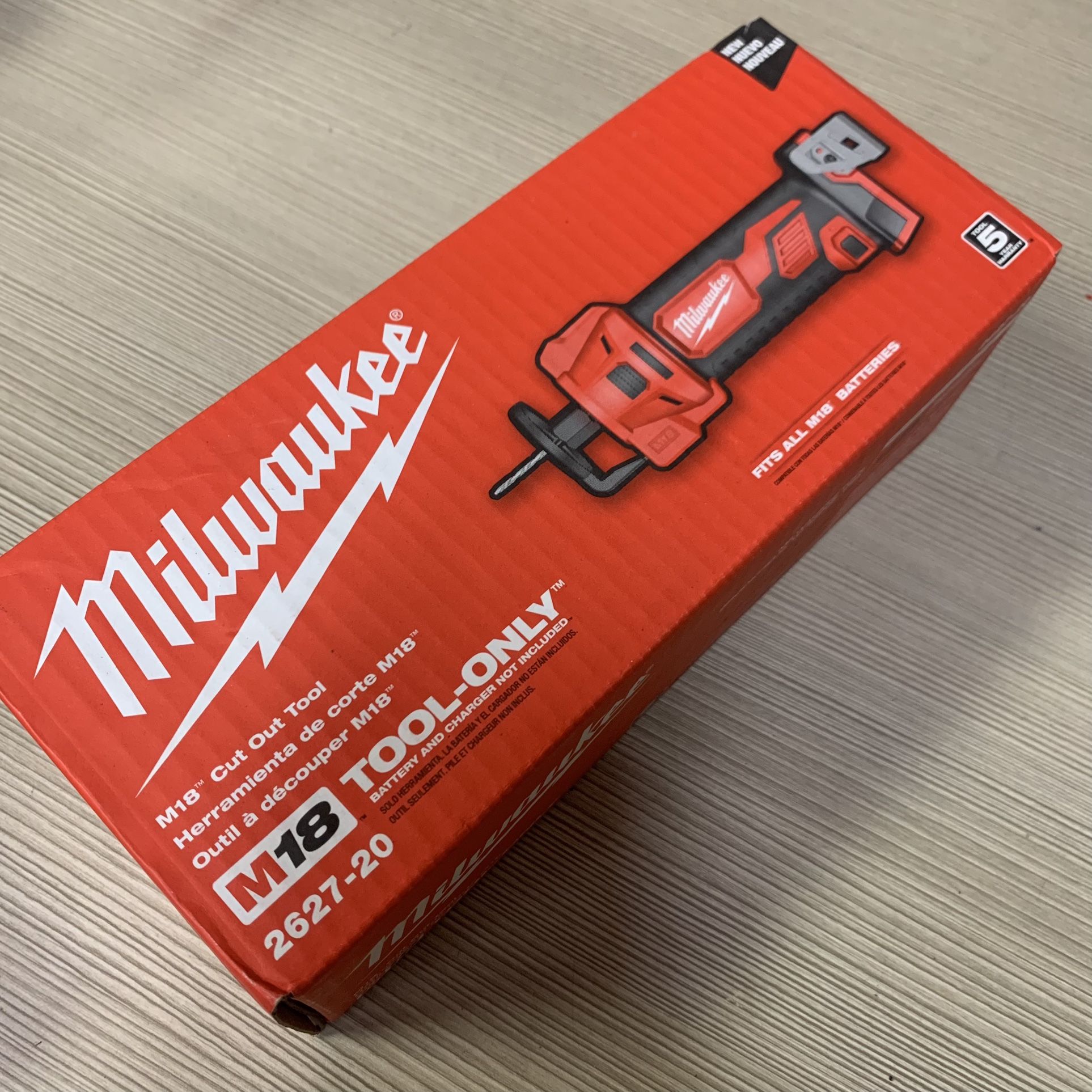 Milwaukee New Cut Out M18