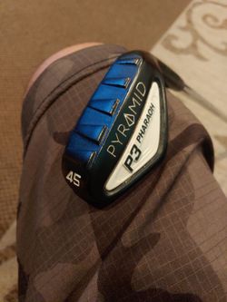 Golf Pyramid 45 Wedge Rt Hand