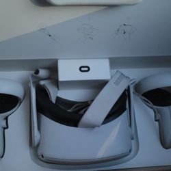 Meta Oculus Quest 2 128GB $160obo