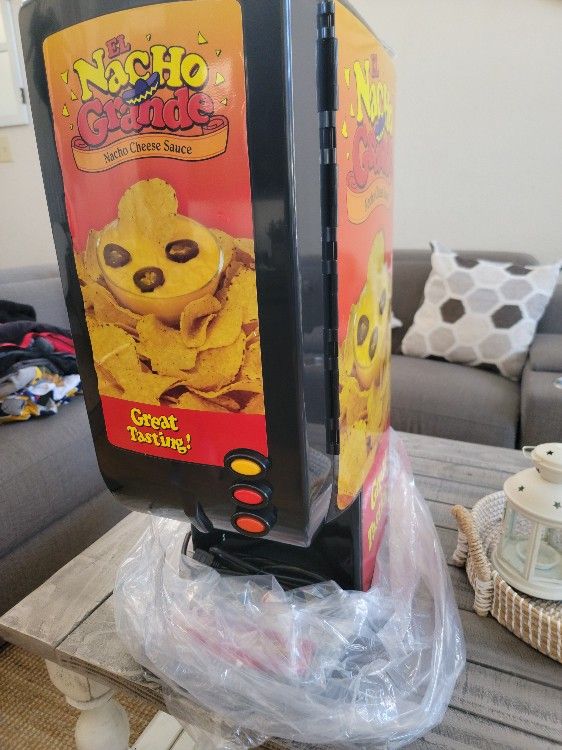 El Nacho Grande Bag Automatic Cheese Dispenser